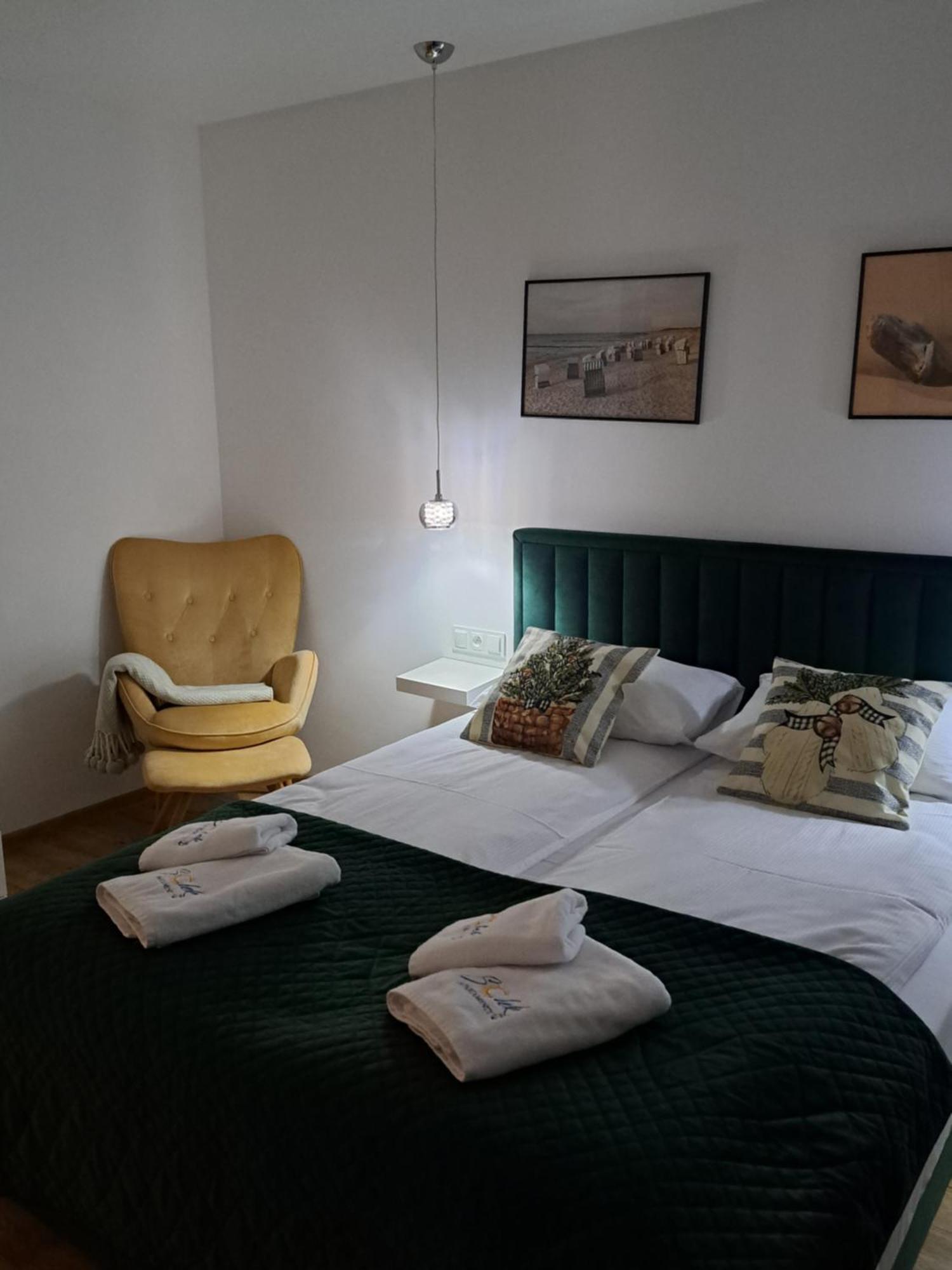 Solek Apartamenty I Pokoje Goscinne Mielno  Εξωτερικό φωτογραφία
