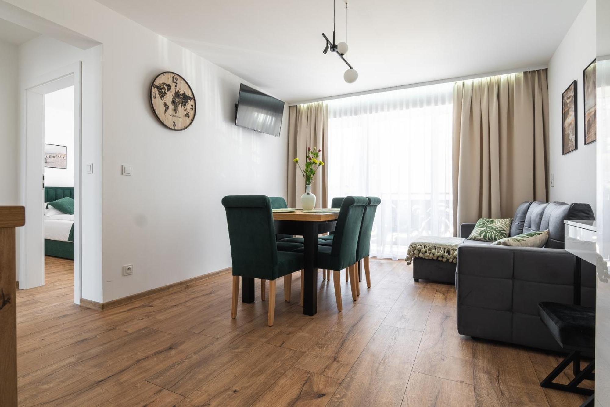 Solek Apartamenty I Pokoje Goscinne Mielno  Εξωτερικό φωτογραφία
